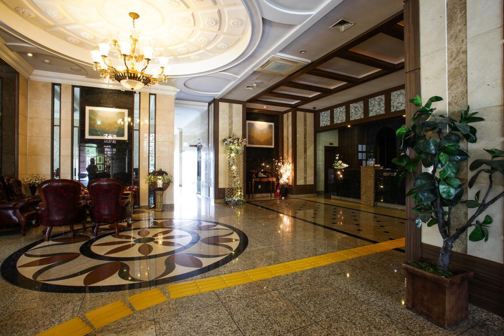 Aura Hotel Ансан Екстериор снимка