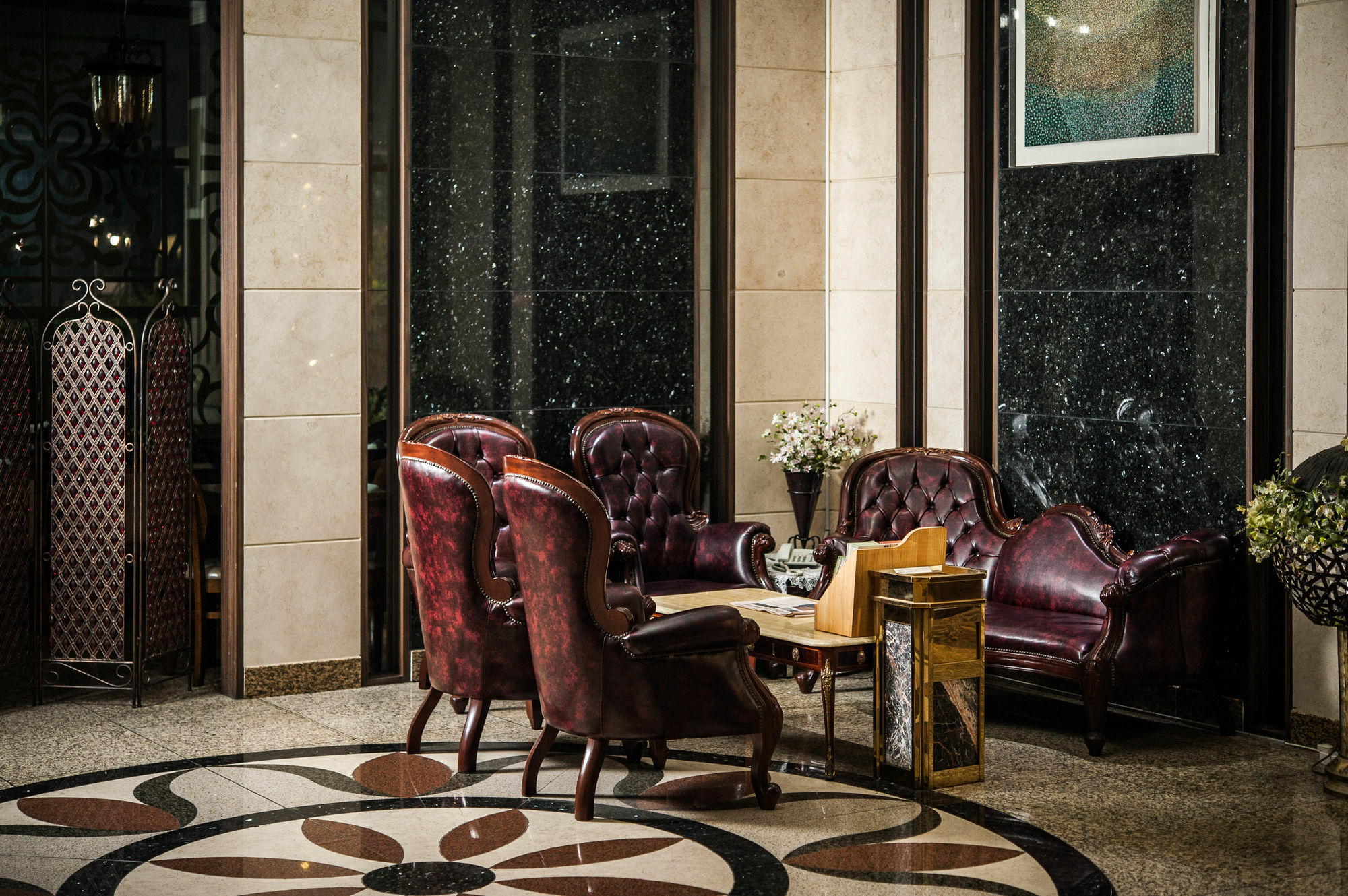 Aura Hotel Ансан Екстериор снимка